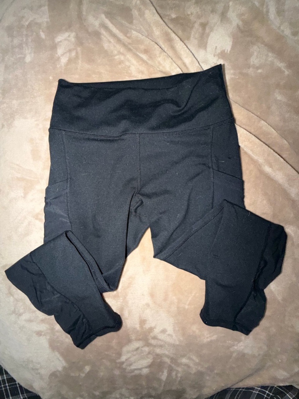 Fabletics Black Women's Powerhold Ruffle Hem Leggings